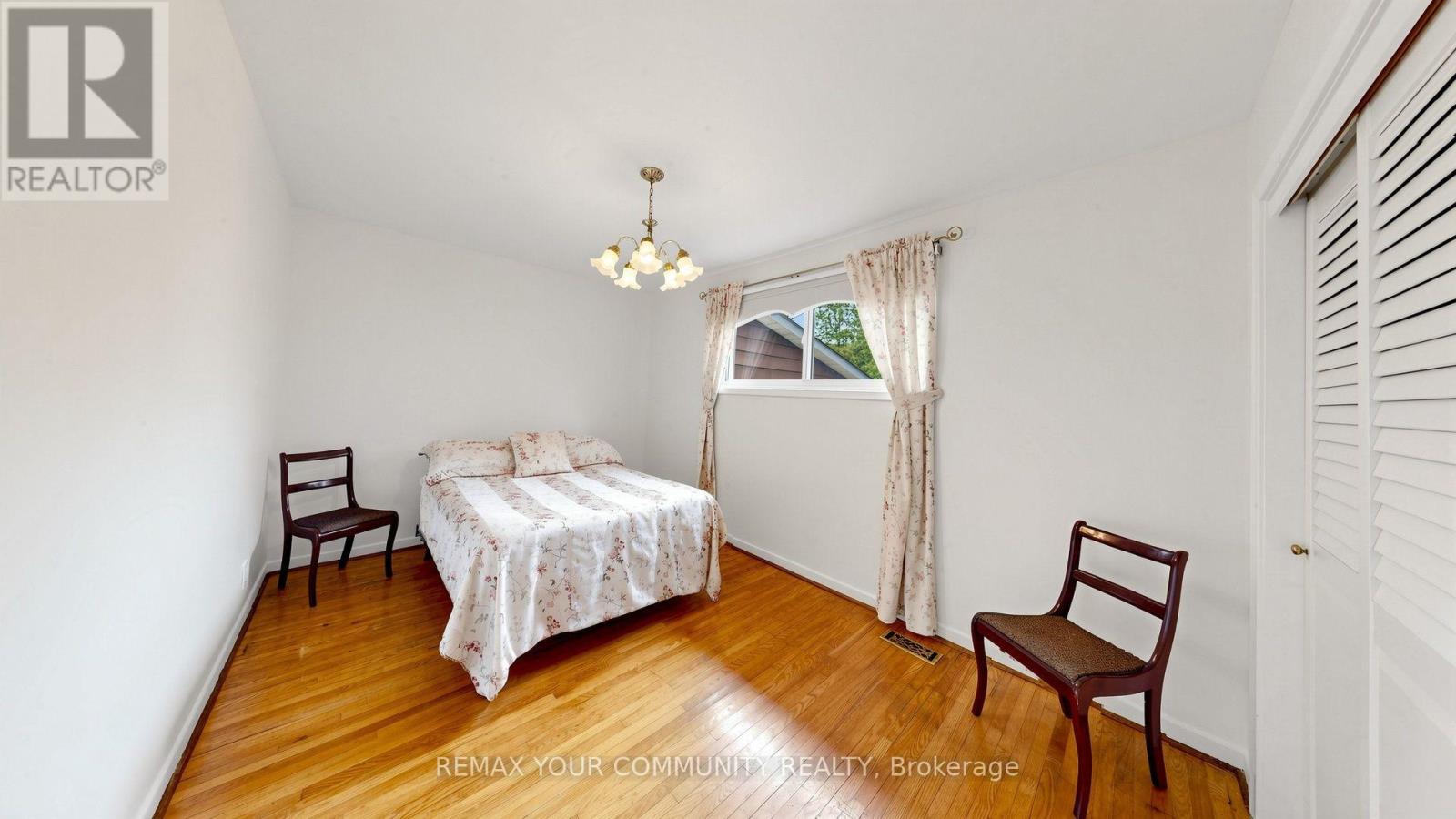 43 Seaton Drive, Aurora, ON photo 22