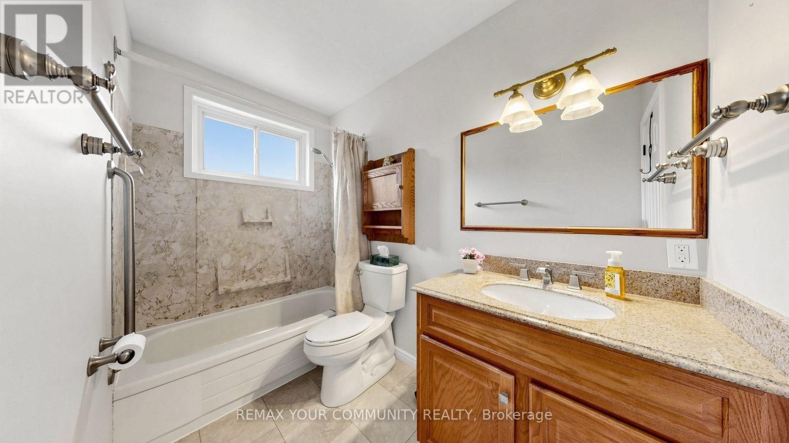 43 Seaton Drive, Aurora, ON photo 26