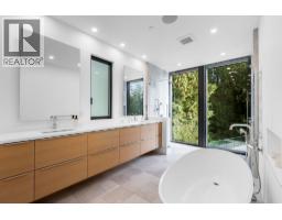 645 Ballantree Road, West Vancouver, BC V7S1W4 Photo 15
