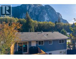 37963 Magnolia Crescent, Squamish, BC V8B0X7 Photo 32