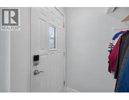 Dining room - 202 East 26th Street, Hamilton, ON L8V3C8 Photo 8