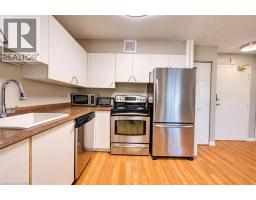 15 Hofstetter Avenue Unit# 306, Kitchener, ON N2A3Z7 Photo 9