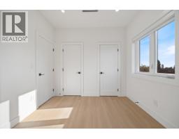 1 7497 Holly Street, Burnaby, BC V5E3K1 Photo 32