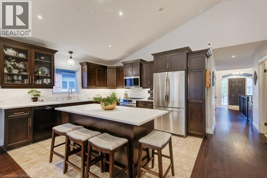 27 Coral Gables Crescent — photo 16