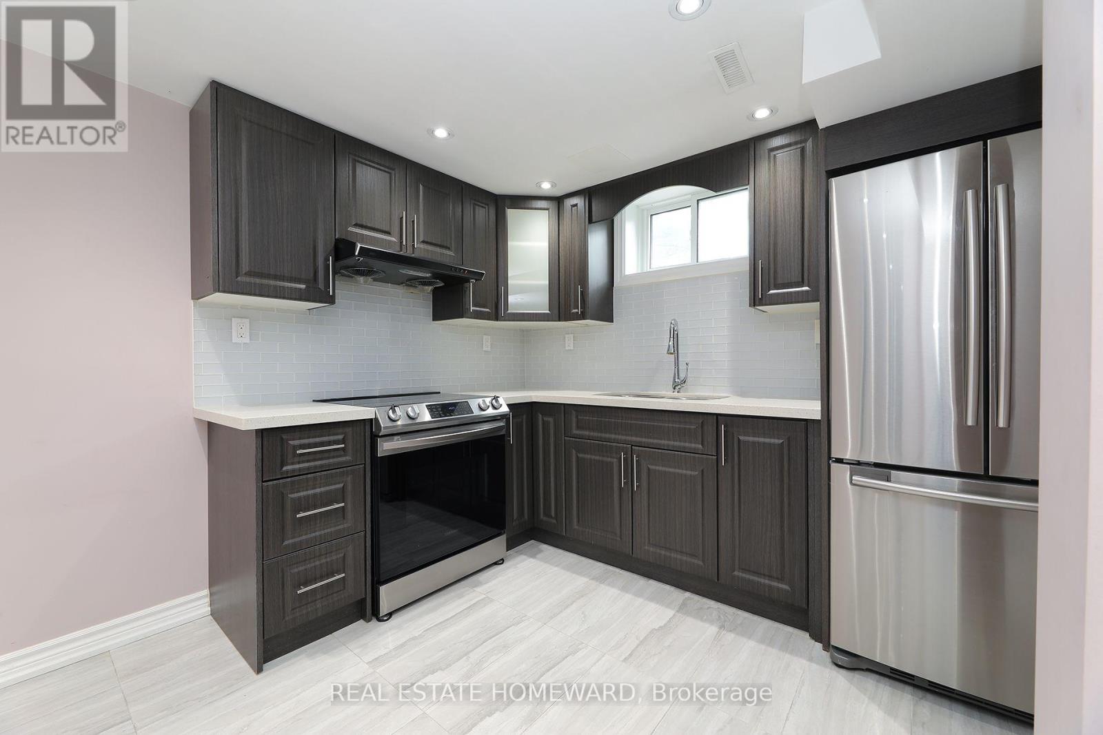 LOWER - 36 KIM COURT, Toronto (Kennedy Park) — photo 11