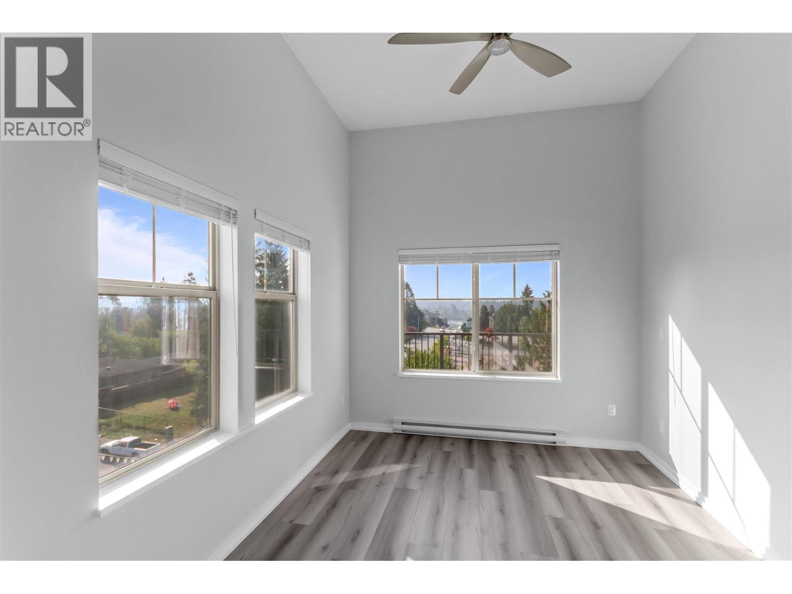 Photo of 406 22290 NORTH AVENUE 17