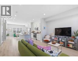 416 West Lakeview Drive - photo 2