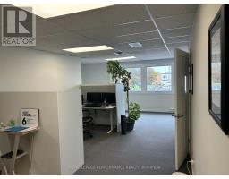 13 - 1420 Youville Drive, Ottawa, ON K1C7B3 Photo 6