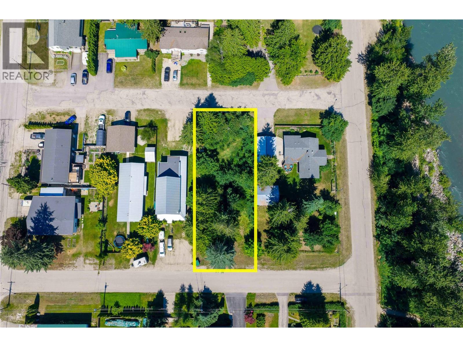 Property for sale at 1206 Carlson Street