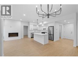 Kitchen - 1844 Qu'appelle Boulevard Unit# 204, Kamloops, BC V2E0E8 Photo 6