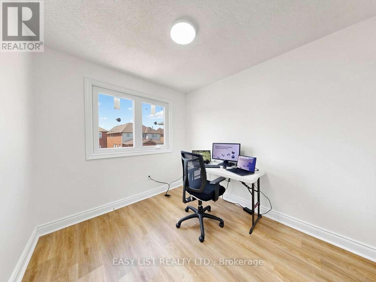 16 Mount Fuji Crescent, Brampton, ON photo 28