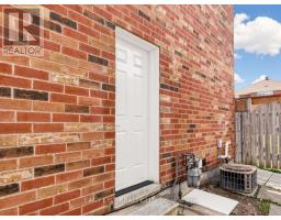 16 Mount Fuji Crescent, Brampton, ON L6R2L3 Photo 47
