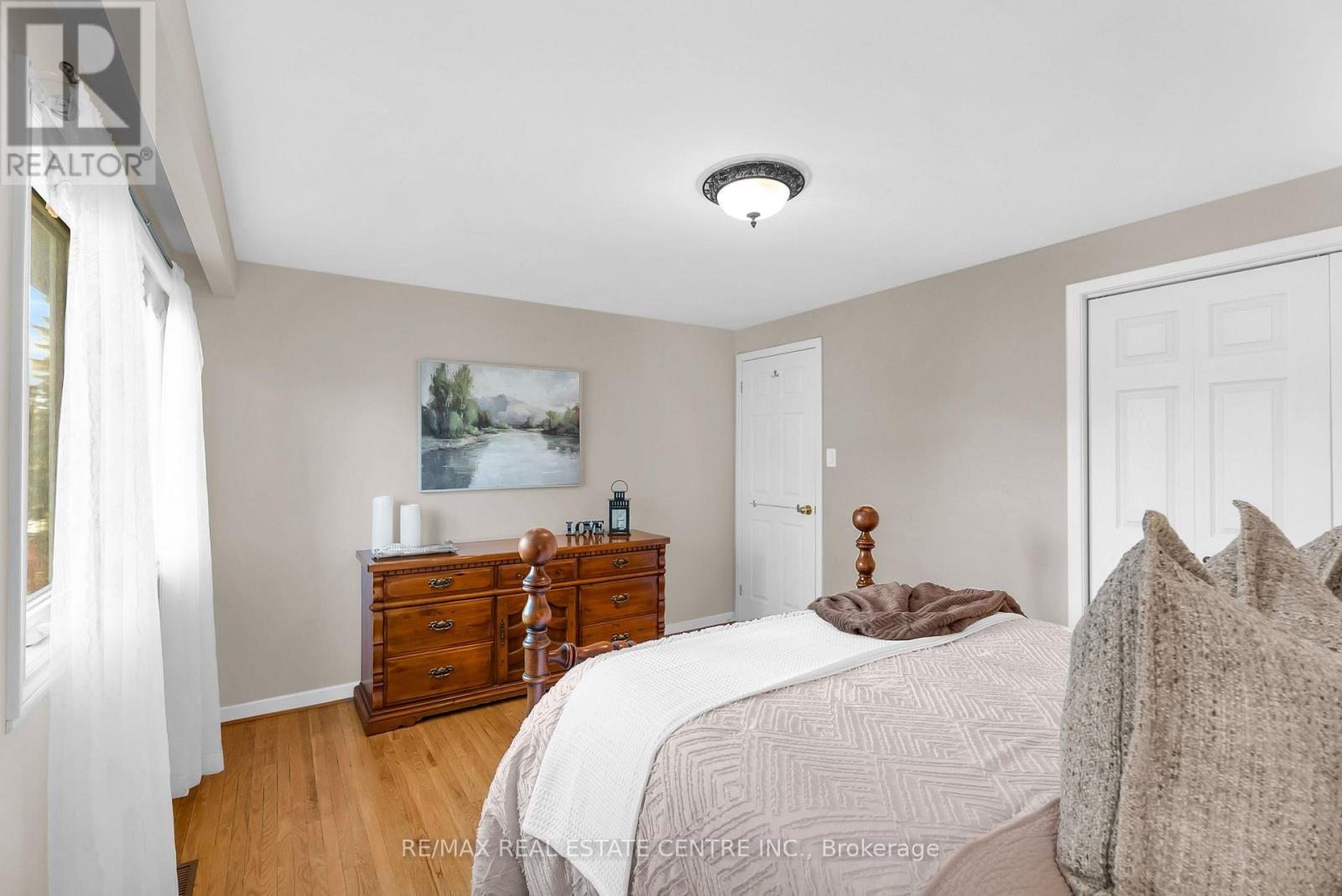11 Dawson Crescent — photo 32