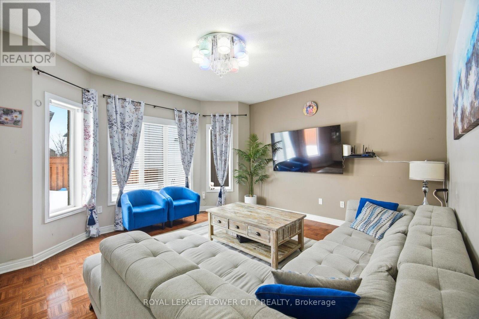 67 Olde Town Road, Brampton, ON photo 15