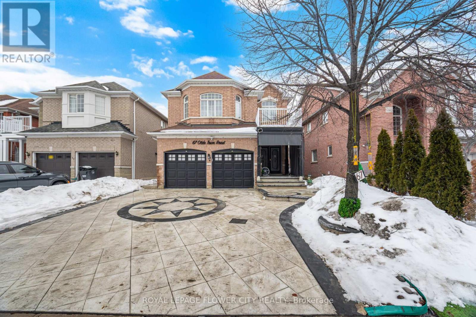 67 Olde Town Road, Brampton, ON photo 2