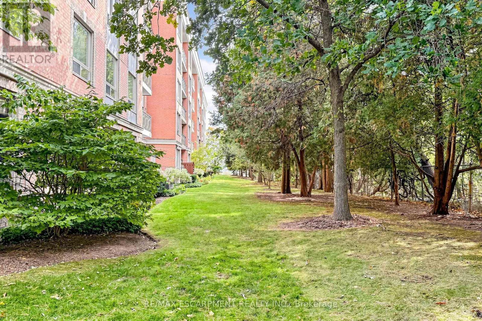 2416- 100 Burloak Drive, Burlington, ON photo 44