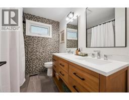 38 Yule Place, Kitchener, ON N2B2J8 Photo 22