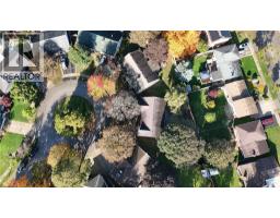 38 Yule Place, Kitchener, ON N2B2J8 Photo 42