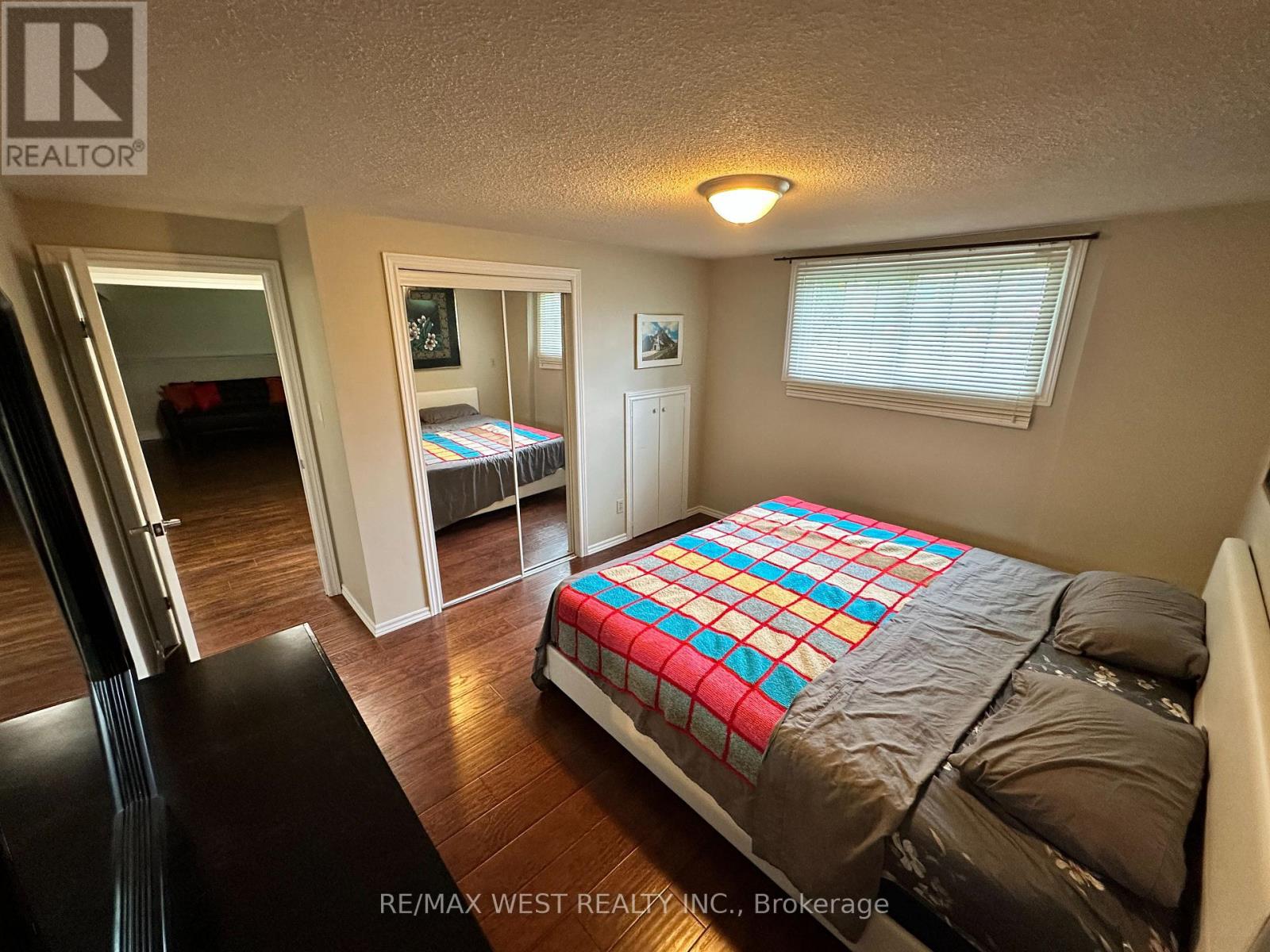 53 Bloomfield Avenue — photo 21