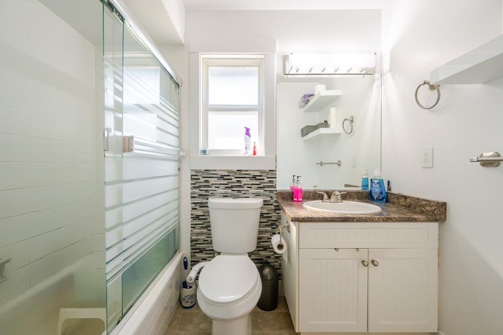 Photo of 2904 CROSSLEY DRIVE 21