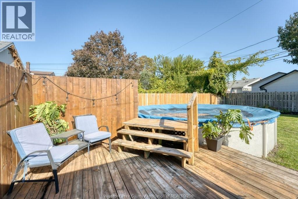 1650 Albert Road — photo 32