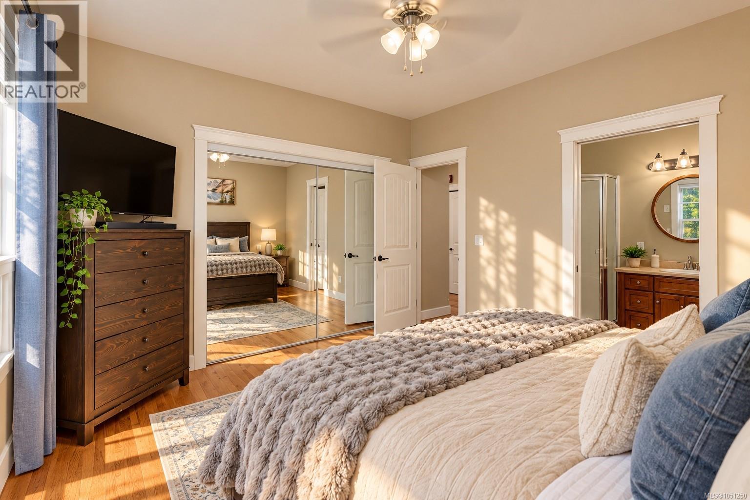 2815 Otter Point Rd - 38