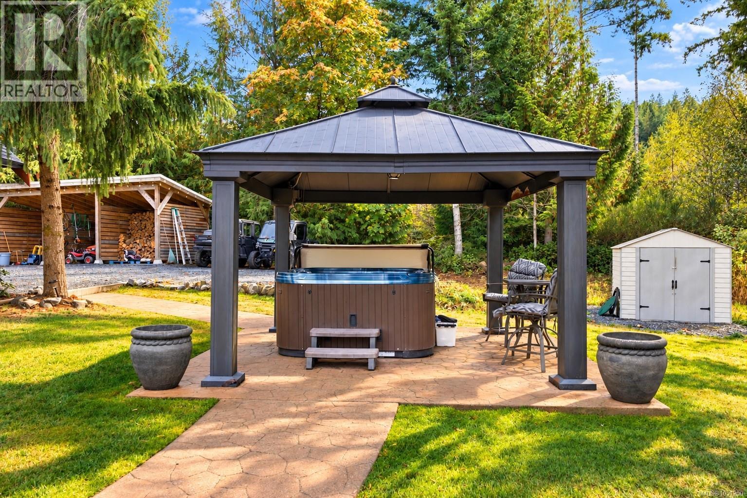 2815 Otter Point Rd - 36