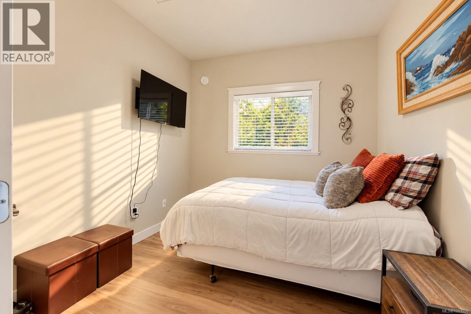 2815 Otter Point Rd - 62