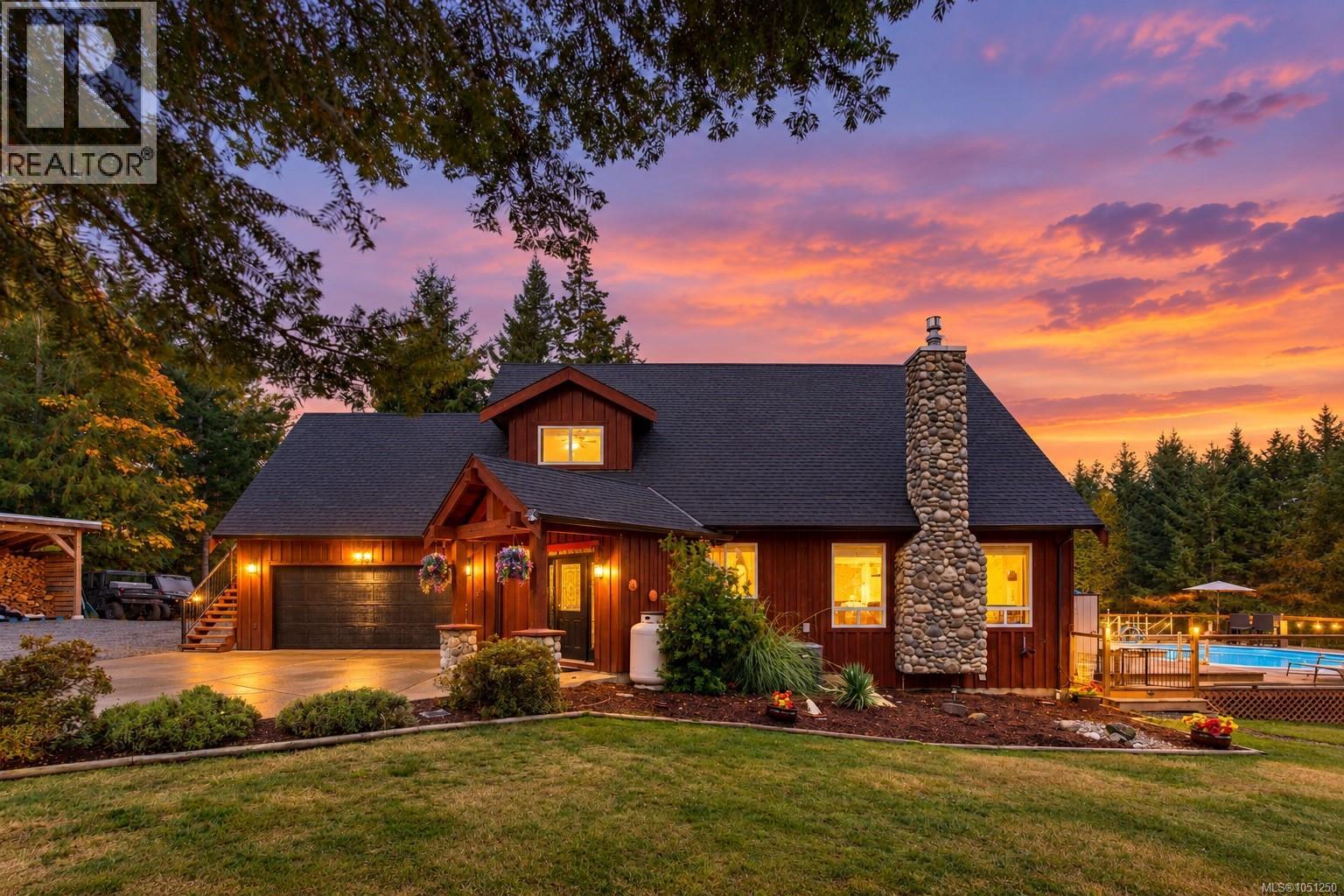 2815 Otter Point Rd - 55