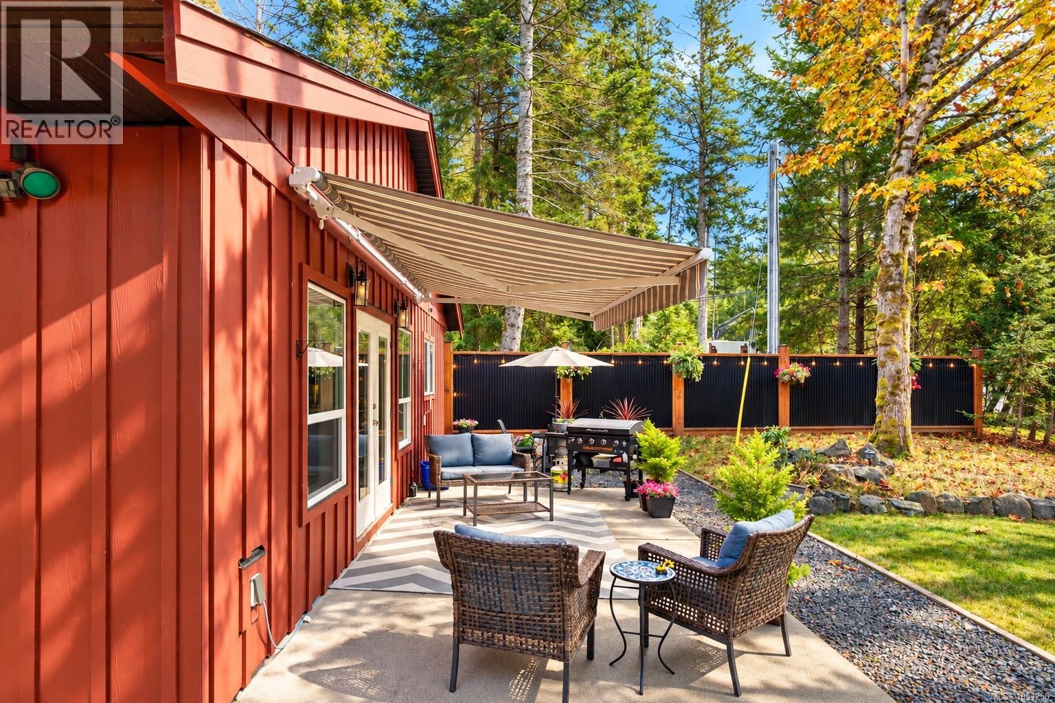 2815 Otter Point Rd - 69