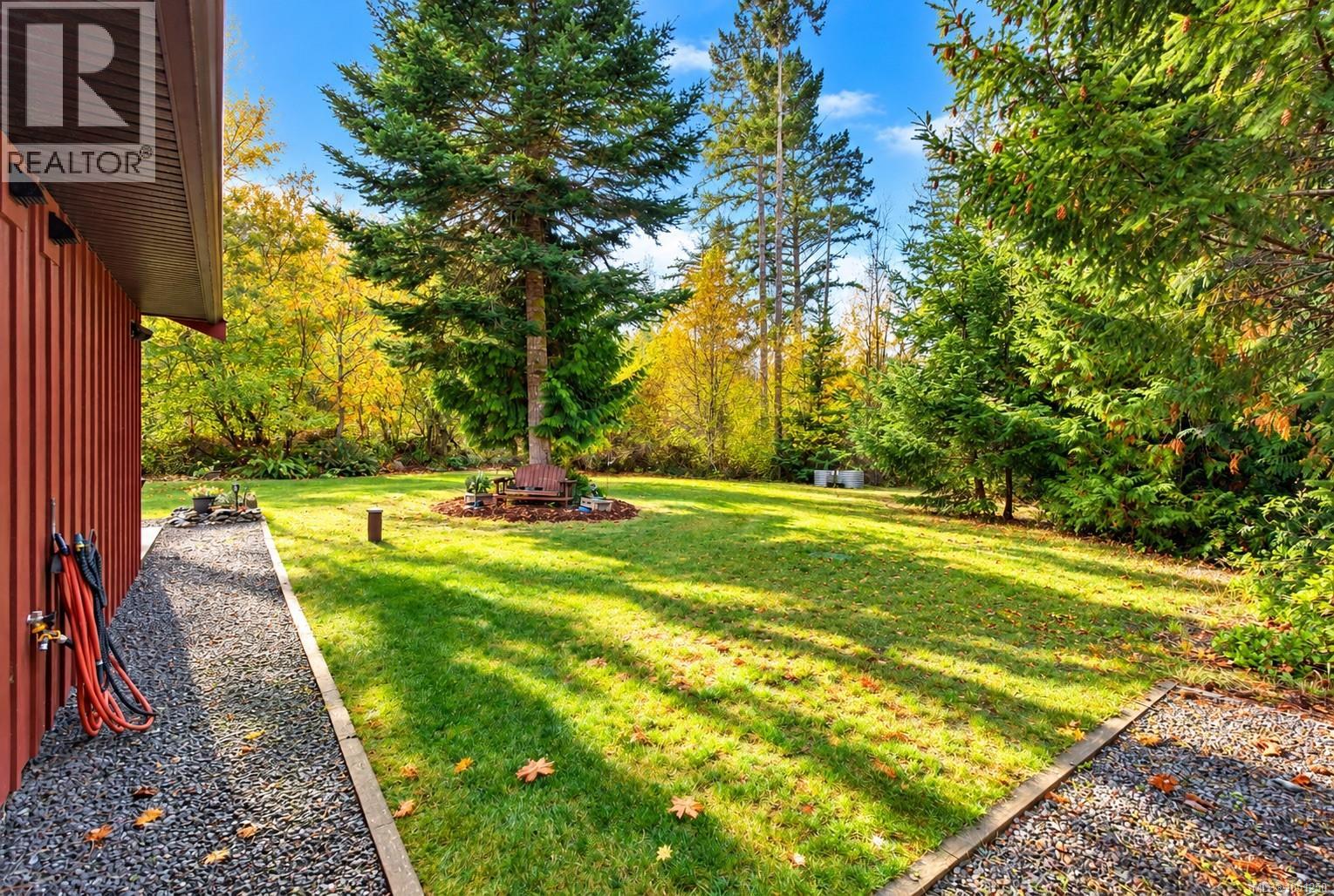 2815 Otter Point Rd - 70