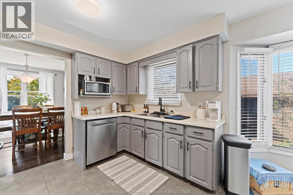 232 GREENWOOD CRESCENT, Lakeshore — photo 11