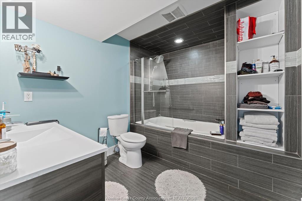232 Greenwood Crescent — photo 30