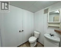 27 Spruce Street, Temagami, ON P0H2H0 Photo 9