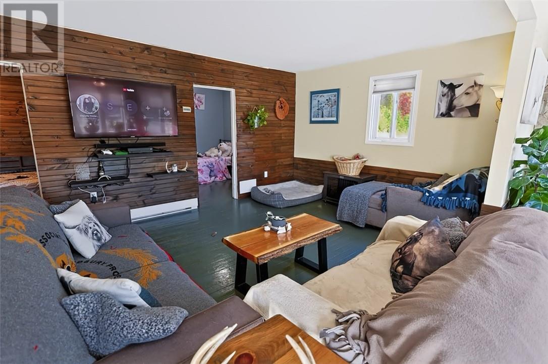 79 Bowlands Bay — photo 24