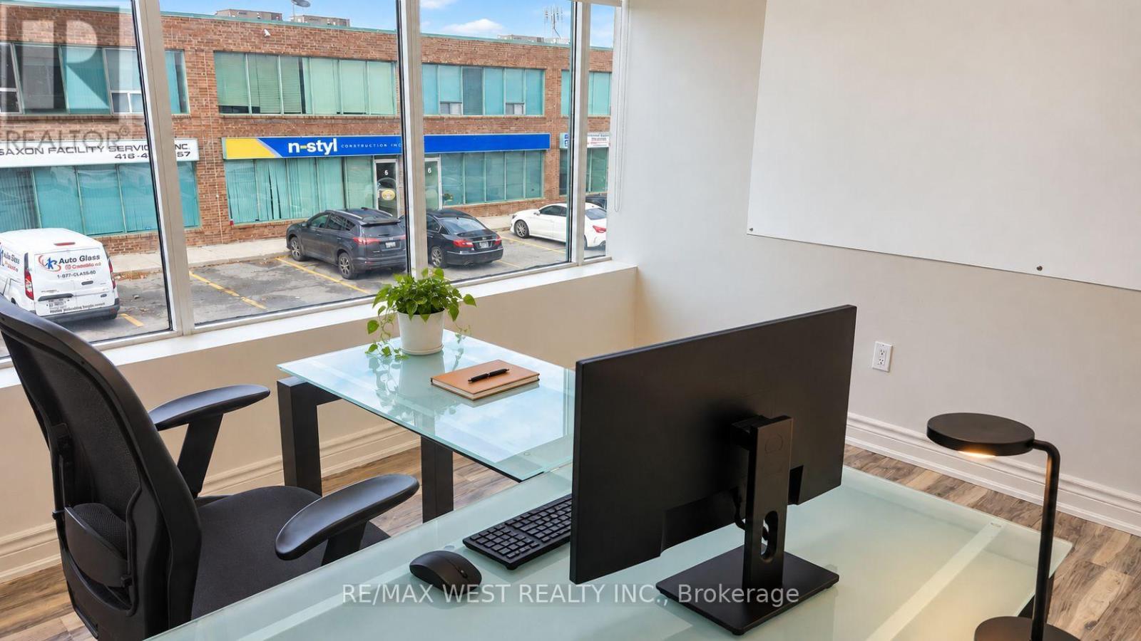115 Woodstream Boulevard — photo 17