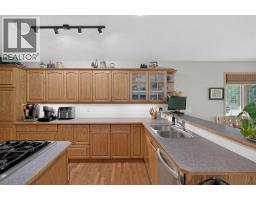 Bedroom - 166 Scenic Ridge Crescent Nw, Calgary, AB T3L1V7 Photo 16