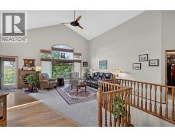 166 Scenic Ridge Crescent NW - photo 3
