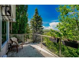 Living room - 166 Scenic Ridge Crescent Nw, Calgary, AB T3L1V7 Photo 7