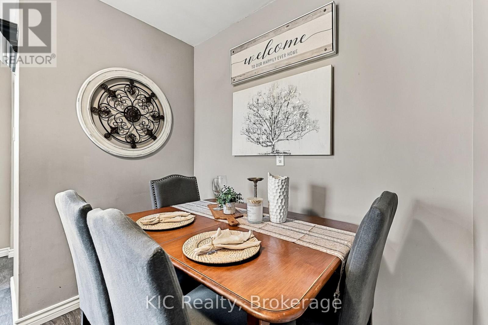 198 Mcclennan Street — photo 23