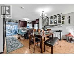 32 Sunrise Close SE - photo 6