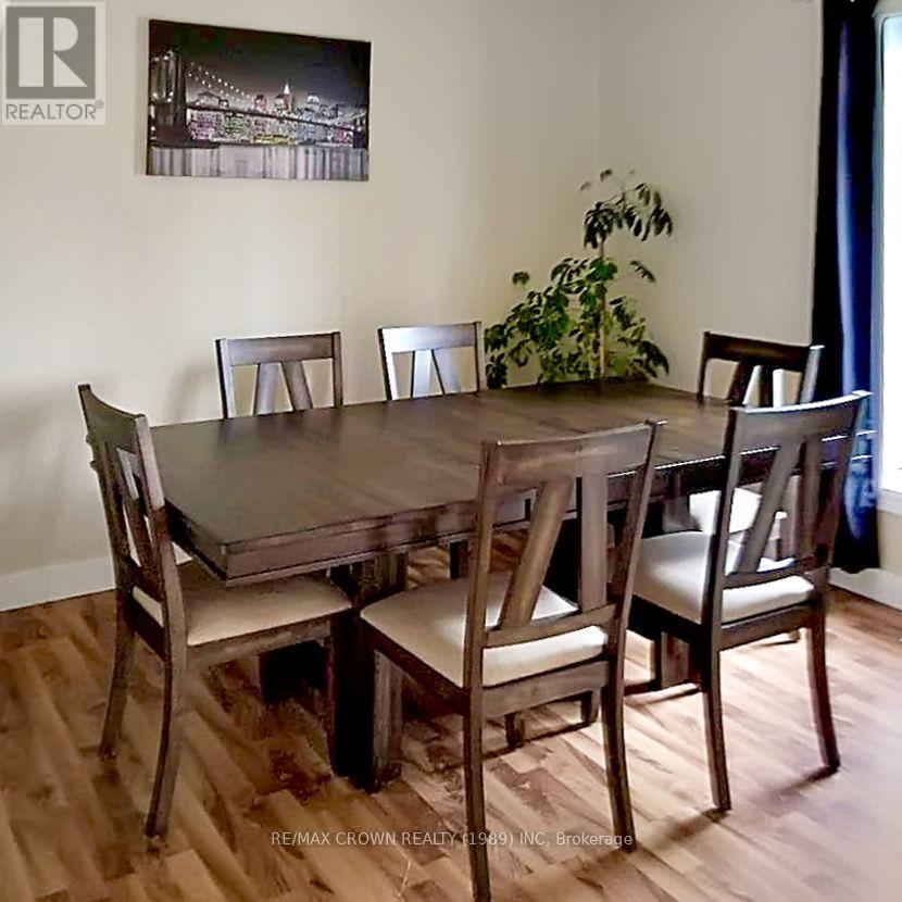 27 Stewart Avenue — photo 14