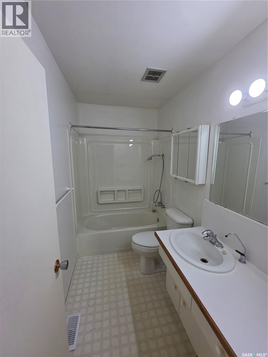 512 2nd AVENUE - 12