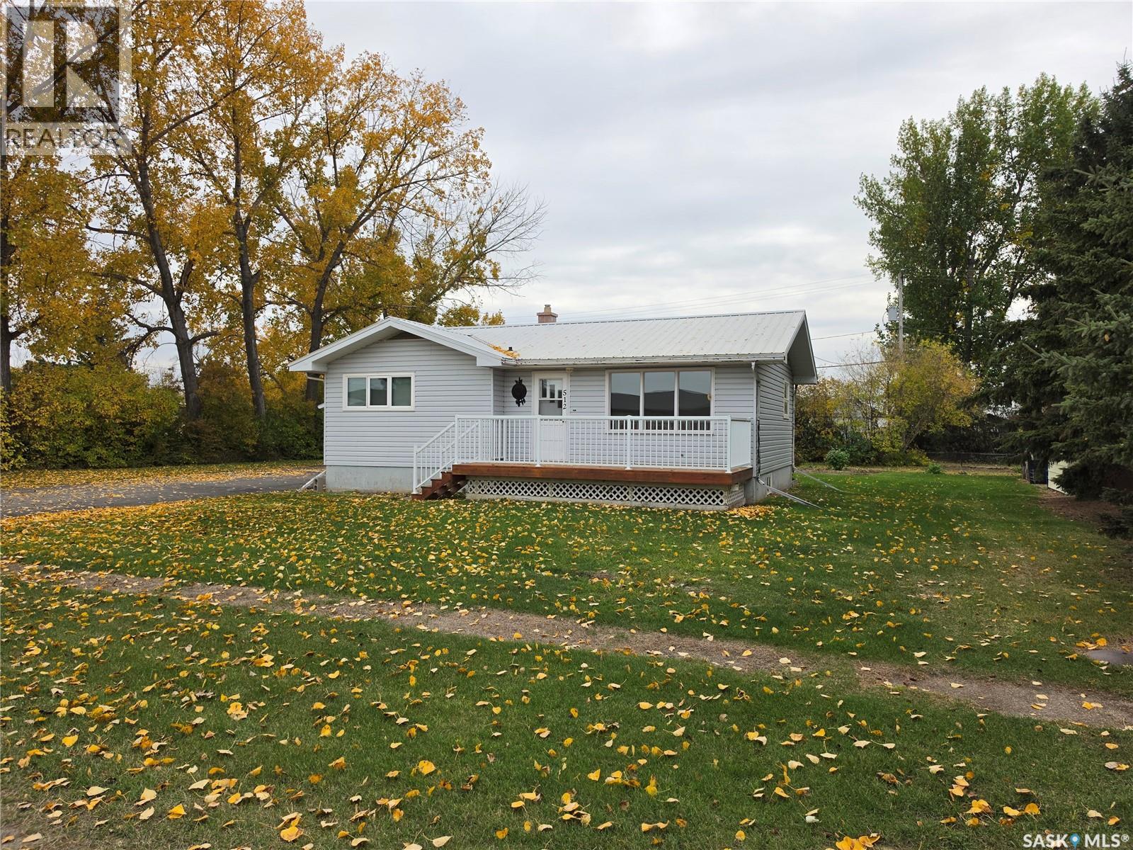 512 2nd AVENUE, Raymore — photo 4