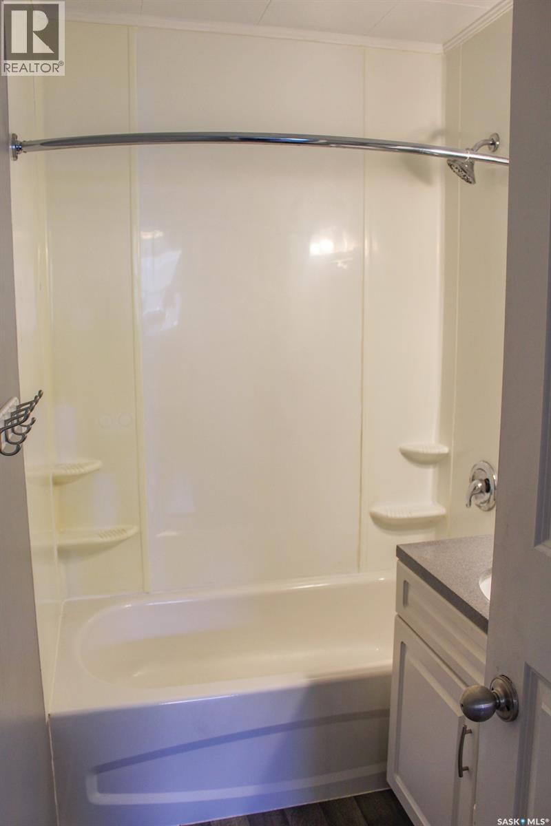 106 Higgins AVENUE W, Melfort — photo 13