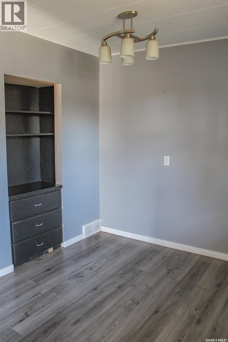 106 Higgins AVENUE W, Melfort — photo 18