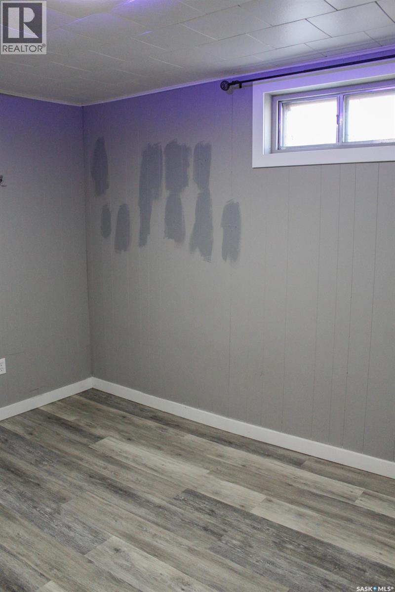 106 Higgins AVENUE W, Melfort — photo 23