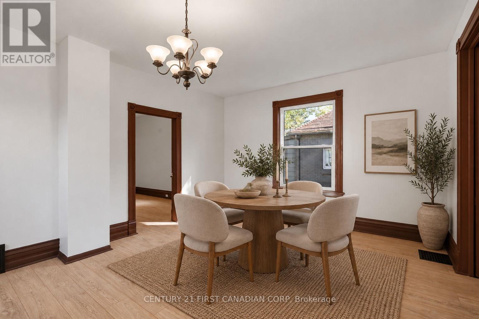 160 Egerton Street — photo 14