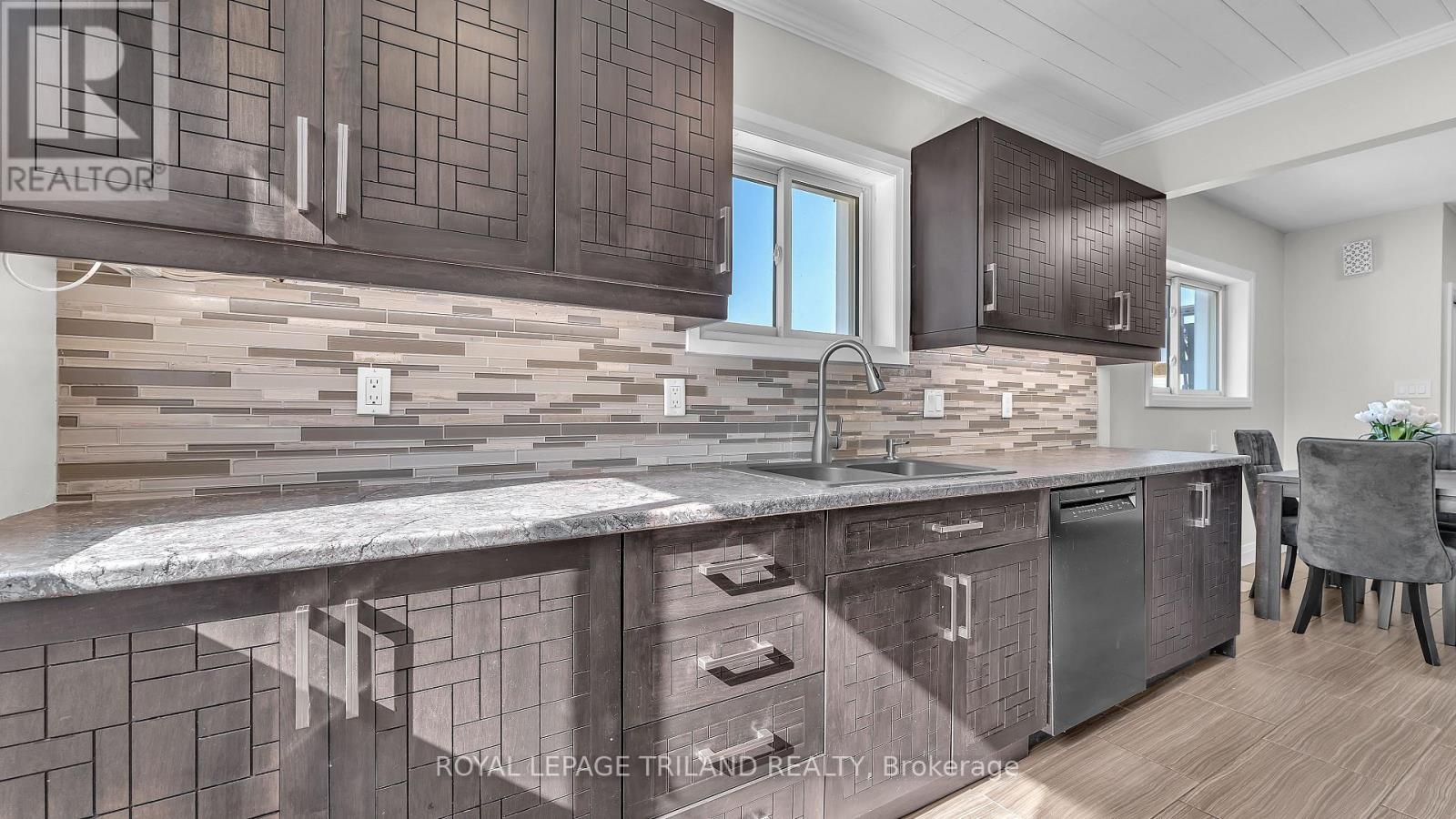 205 ERIE STREET, St. Thomas — photo 9