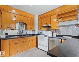 7703 77 Av Nw, Edmonton, AB T6C0K6 Photo 11